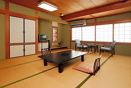 Japanese-Style Room