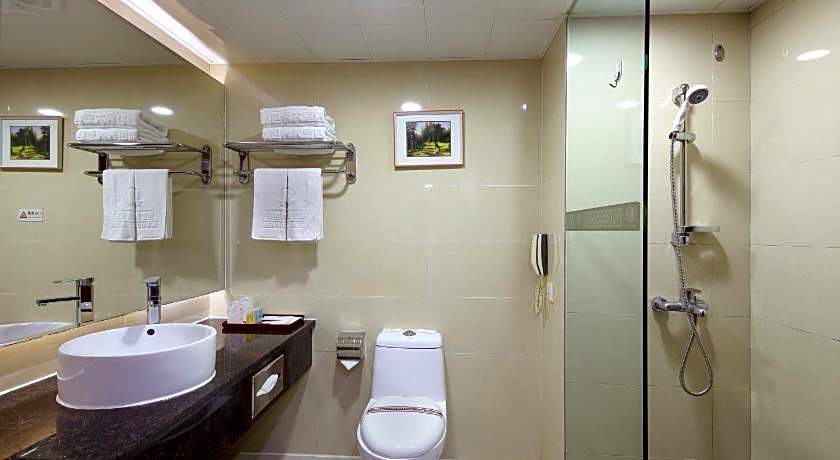 New World Hotel
