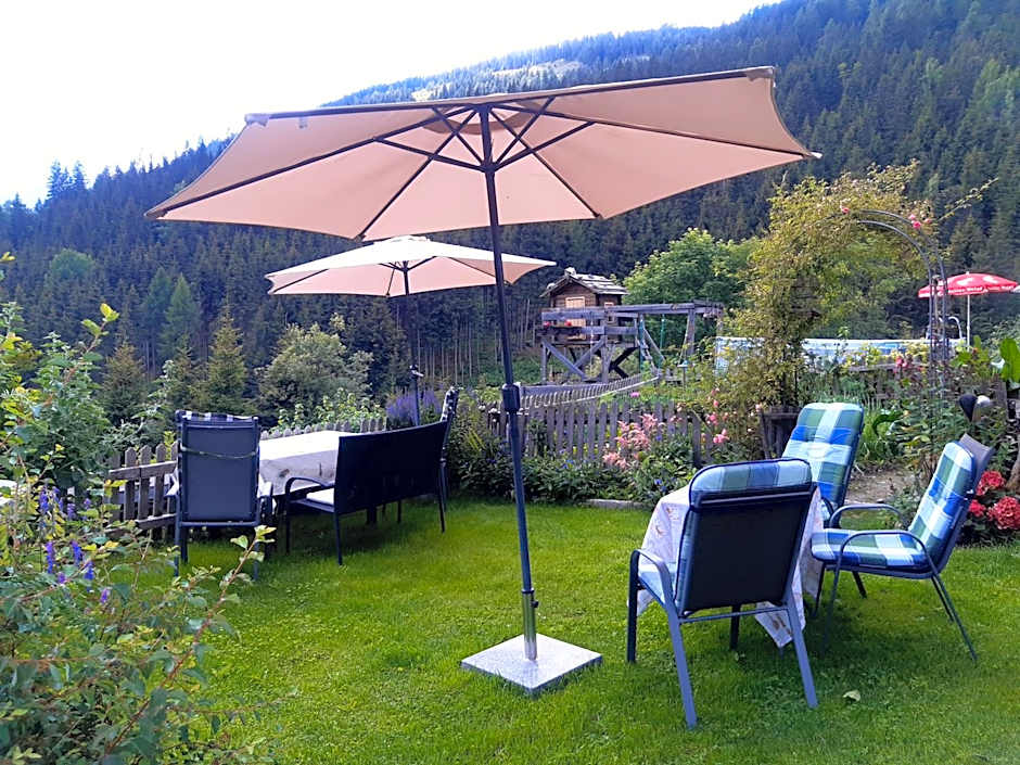 Bed & Breakfast Dolomiti Bey Haus Pinter
