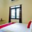 RedDoorz @ Hotel Surabaya Sumenep