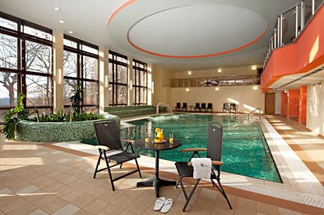 Chateau Monty Spa Resort