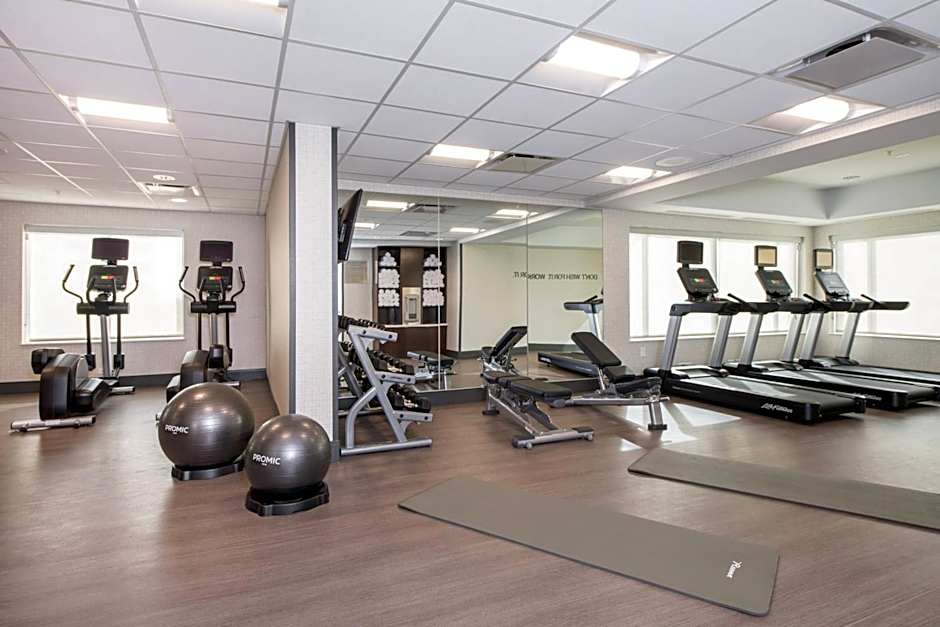 Fairfield by Marriott Inn & Suites Dayton Downtown