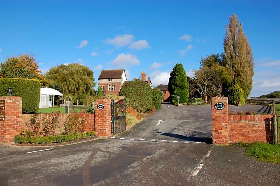 Albright Hussey Manor