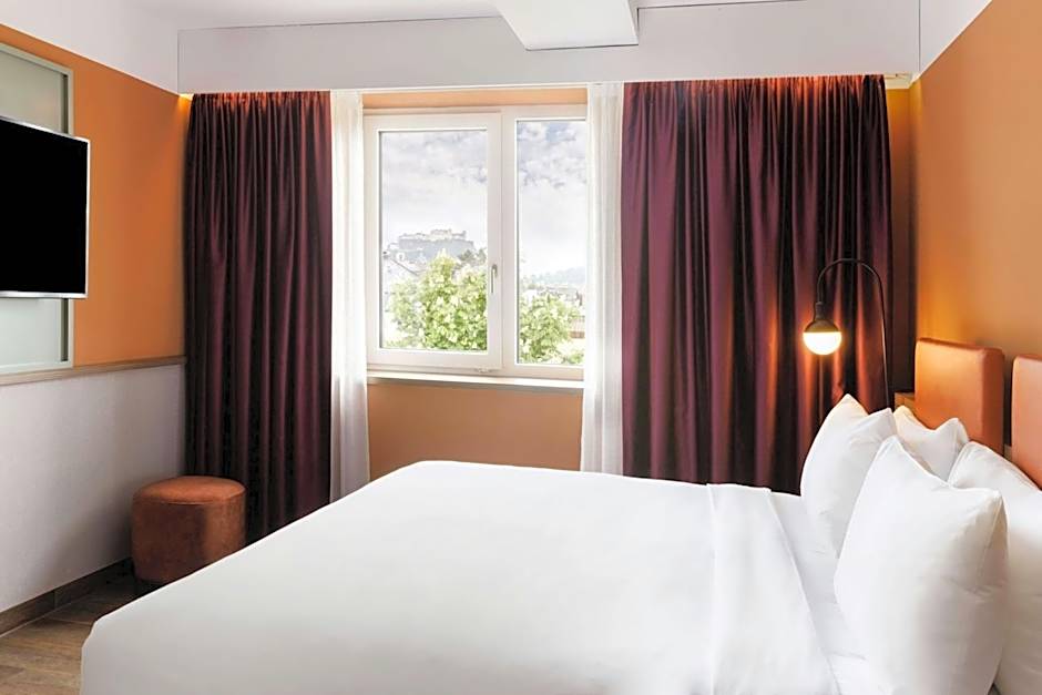 June Six Salzburg, a Tribute Portfolio Hotel