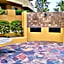 Bella Sirena 305-A - Elegant Oceanview Condo on Beachfront Resort