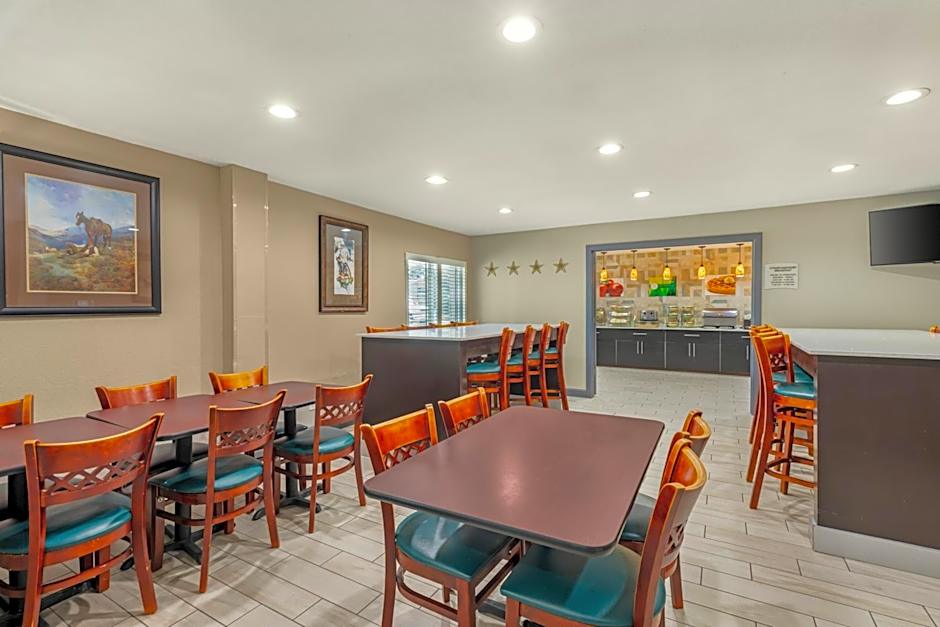 Quality Inn & Suites Plano