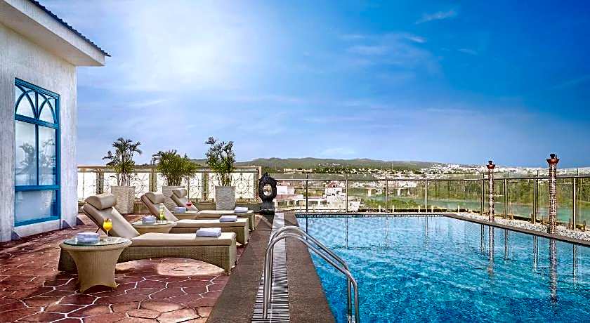 Vivanta Jammu City Centre