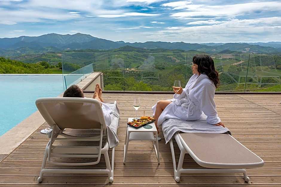 Aura Relais