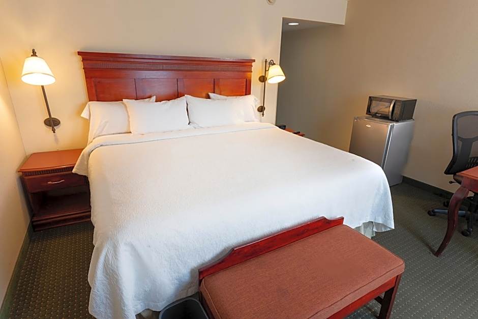 Hampton Inn By Hilton Guadalajara-Aeropuerto