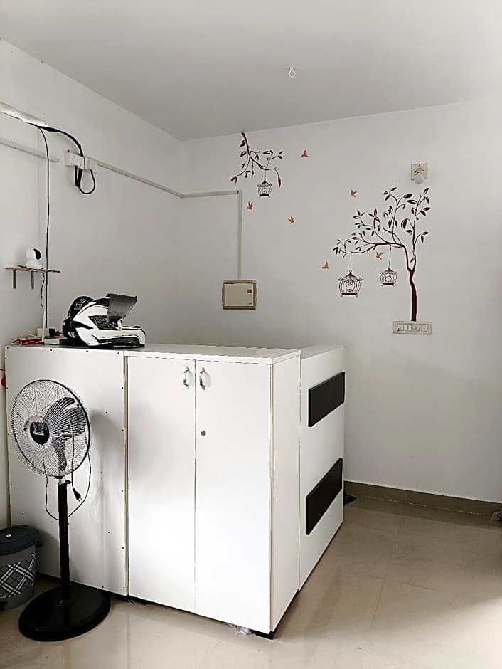Hotel Stayzo – Cochin, NE