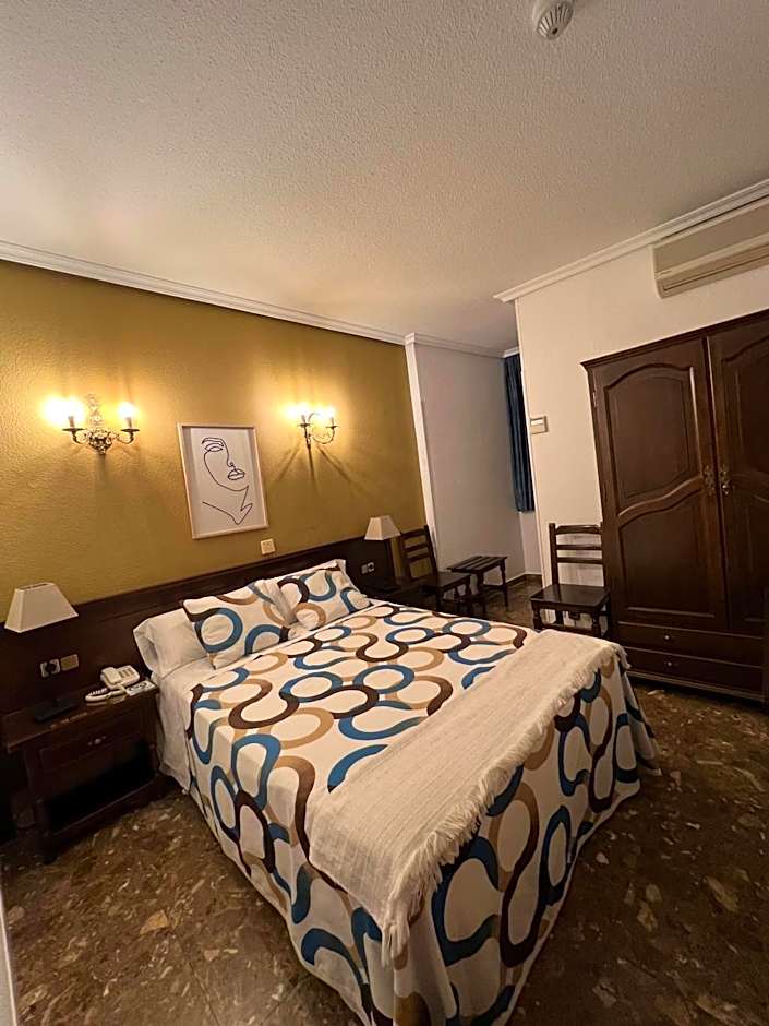 Hostal Sonsoles Madrid-Centro