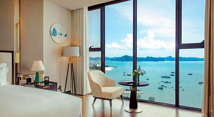 Radisson Blu Hotel, Ha Long Bay