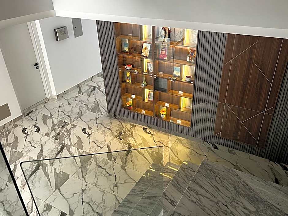 Onyx Pyramids Boutique Hotel