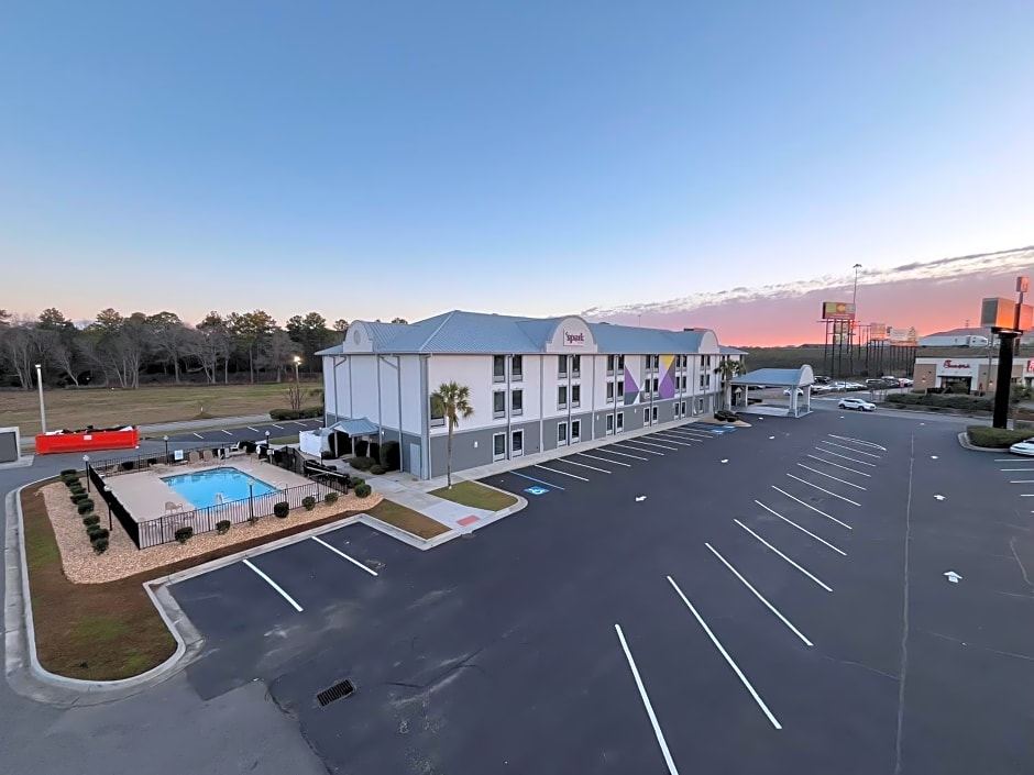 Spark by Hilton Tifton