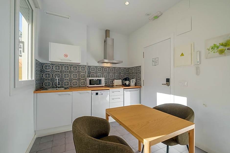 Gorgeous Apt with a Large Private Terrace