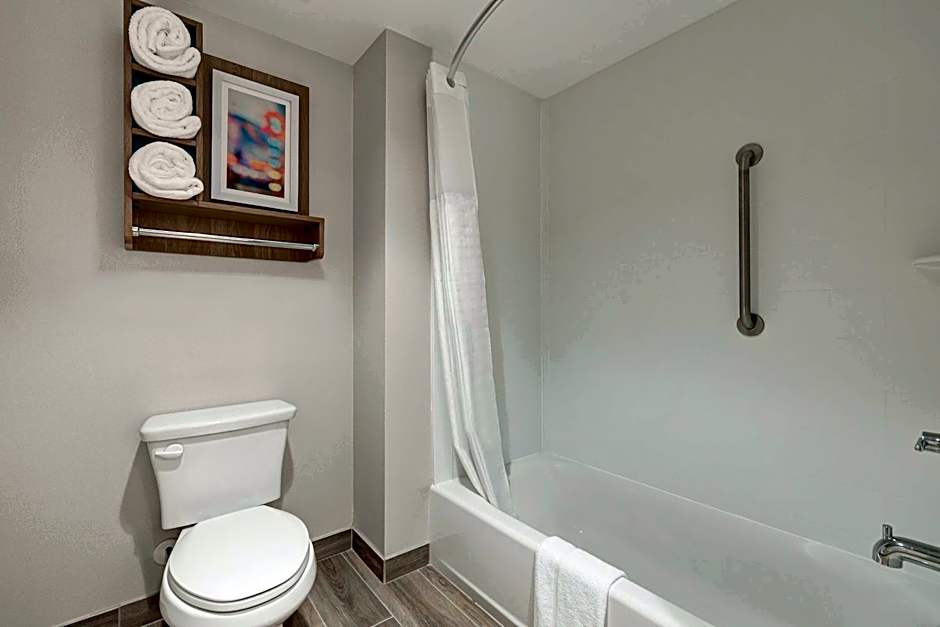 Homewood Suites by Hilton Santa Clarita/Valencia, CA