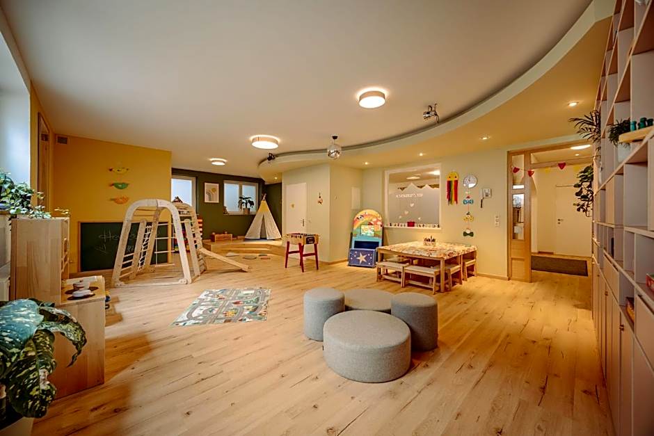 Familien- & Gartenhotel Theresia 4-Sterne Superior