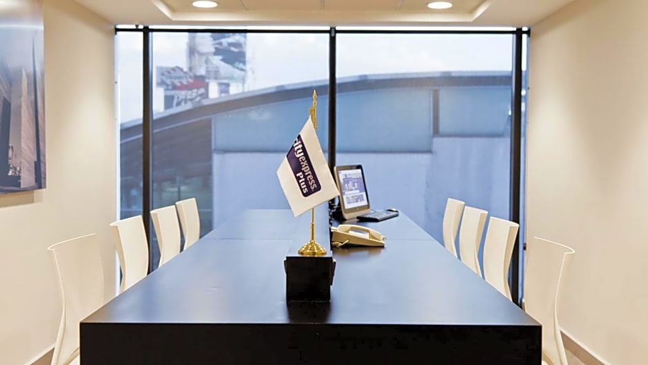 Holiday Inn Express Mexico City Satelite By IHG