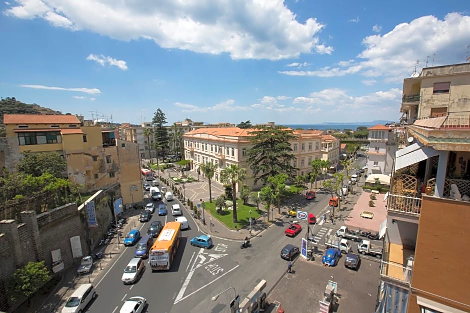 La Piazza – Sant' Agnello-Sorrent, CO