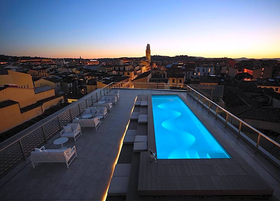 Hotel Glance In Florence