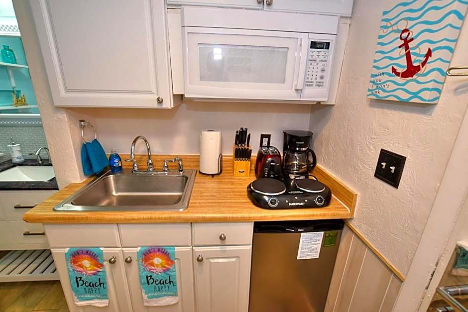 Daytona Beach studio condo with beautiful Ocean view
