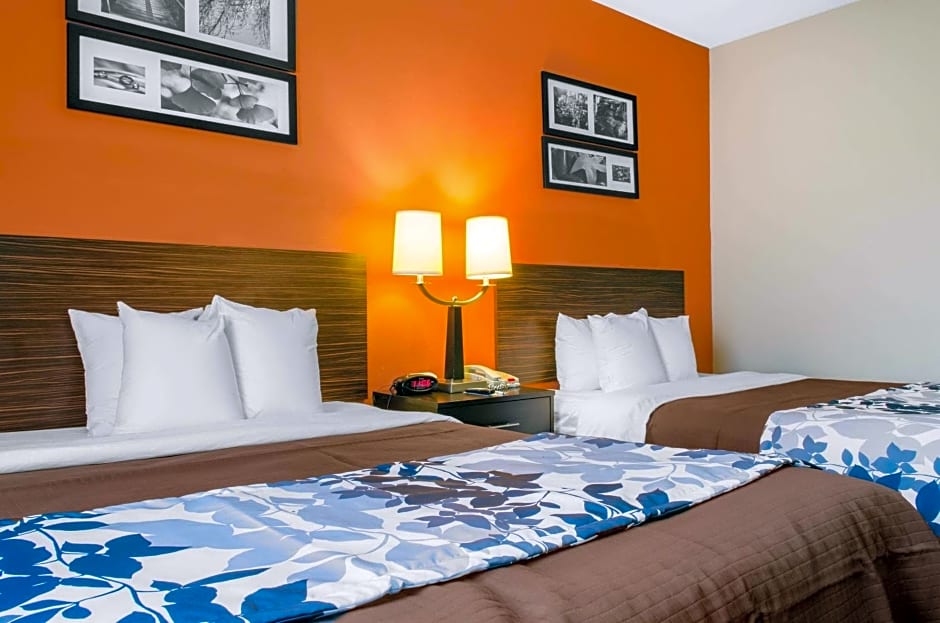 Sleep Inn & Suites East Chase