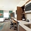 Home2 Suites by Hilton Minneapolis University Area