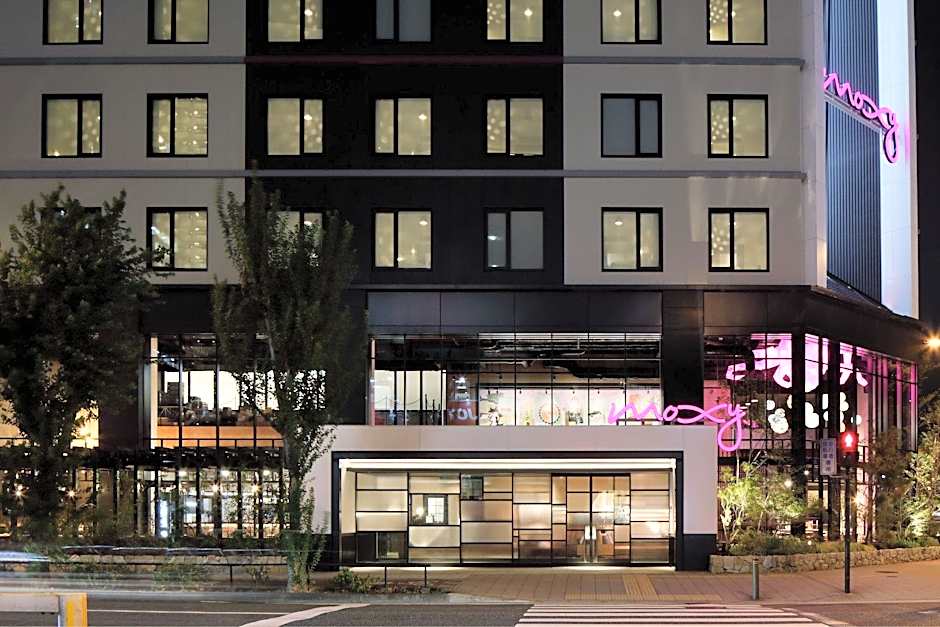 Moxy Osaka Shin Umeda