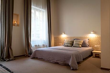 Deluxe Double Room with Bath
