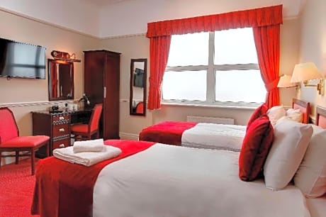 Family Room - Non-Smoking