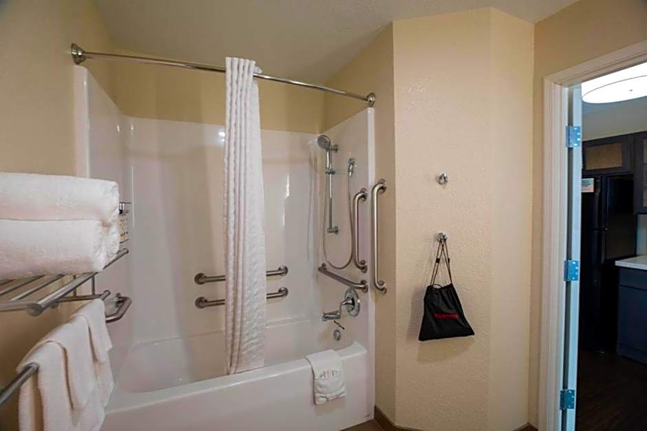 Candlewood Suites Saint Joseph By IHG