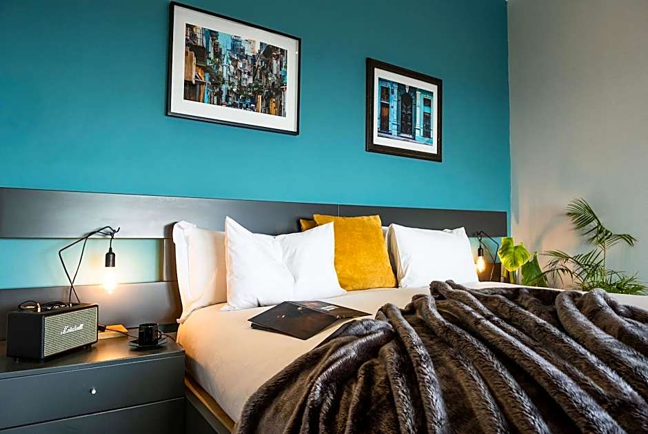 Pablo House Melville