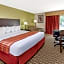 Days Inn & Suites by Wyndham Madison Heights MI