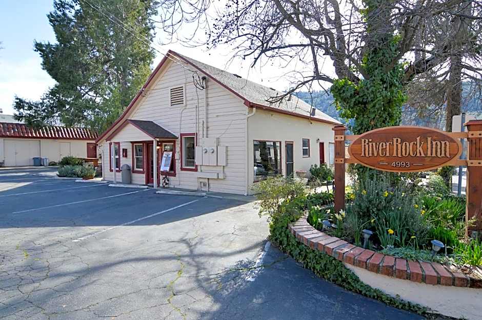 River Rock Inn