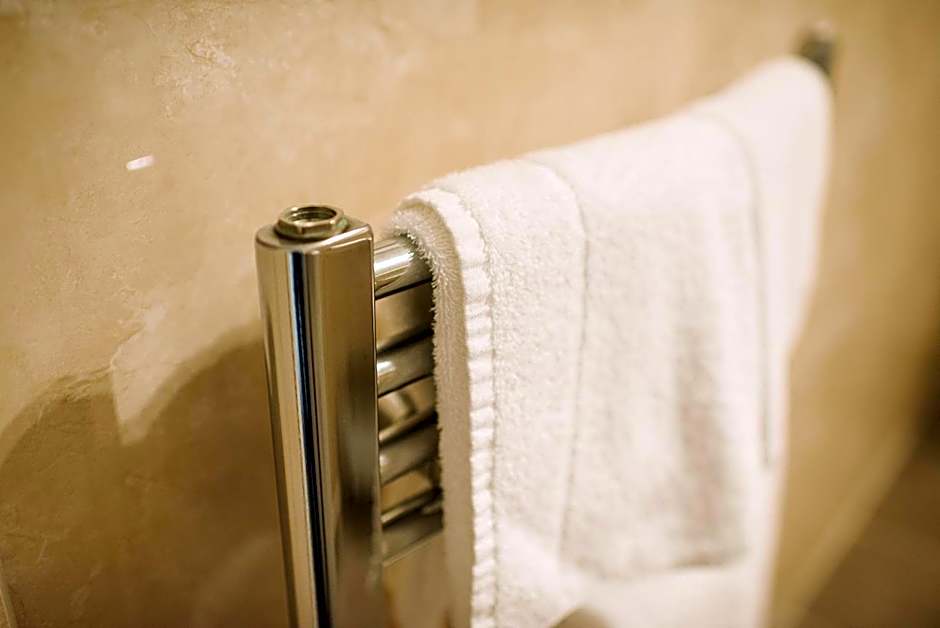 Royal Valentia Hotel