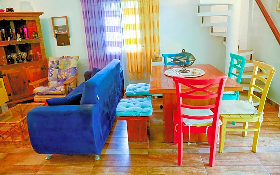 Casa Completa c Piscina e 500m da Praia -3 Quartos