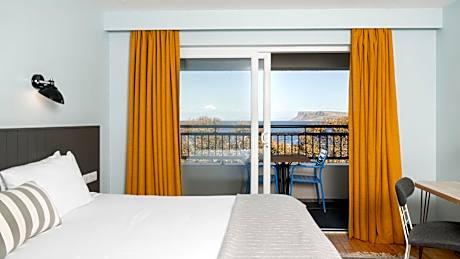 Deluxe Double or Twin Room with Balcony
