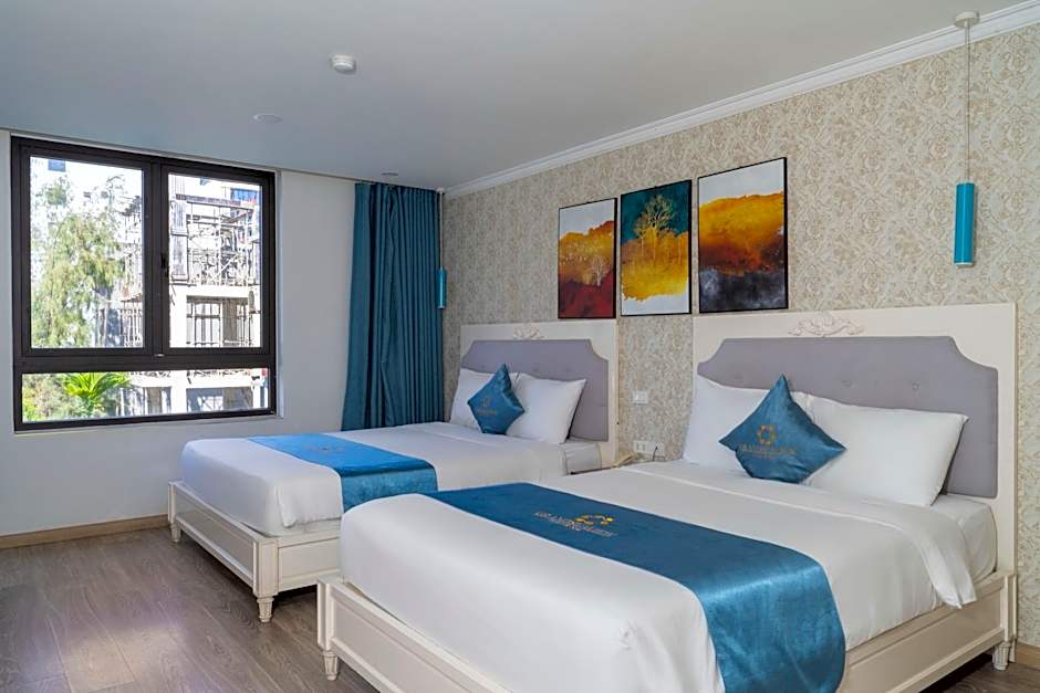 Photo 1 of 12 of Deluxe 2 Beds, City View