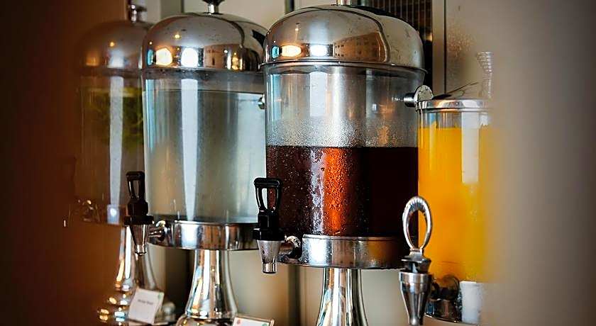 Ramada by Wyndham Bangkok Sukhumvit 11