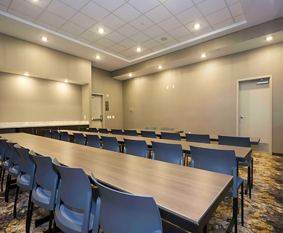 Hampton Inn By Hilton and Suites Minneapolis University Area, MN