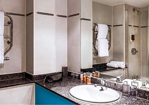 ibis Styles Reading Oxford Road