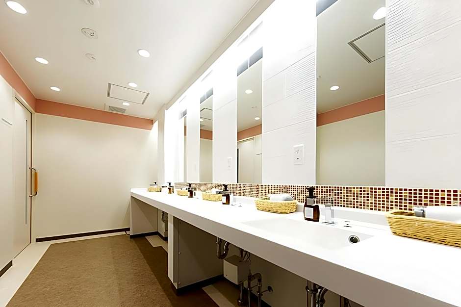 Wild Cherry Blossom HOSTEL,TOKYO KOGANEI