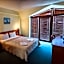 Dionis Hotel