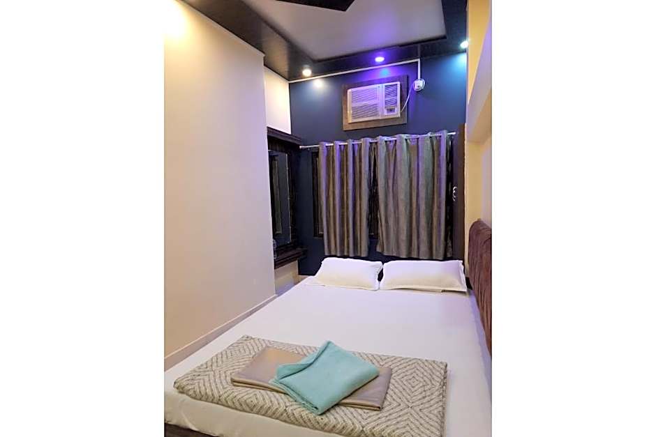 Khushi Paying Guest House