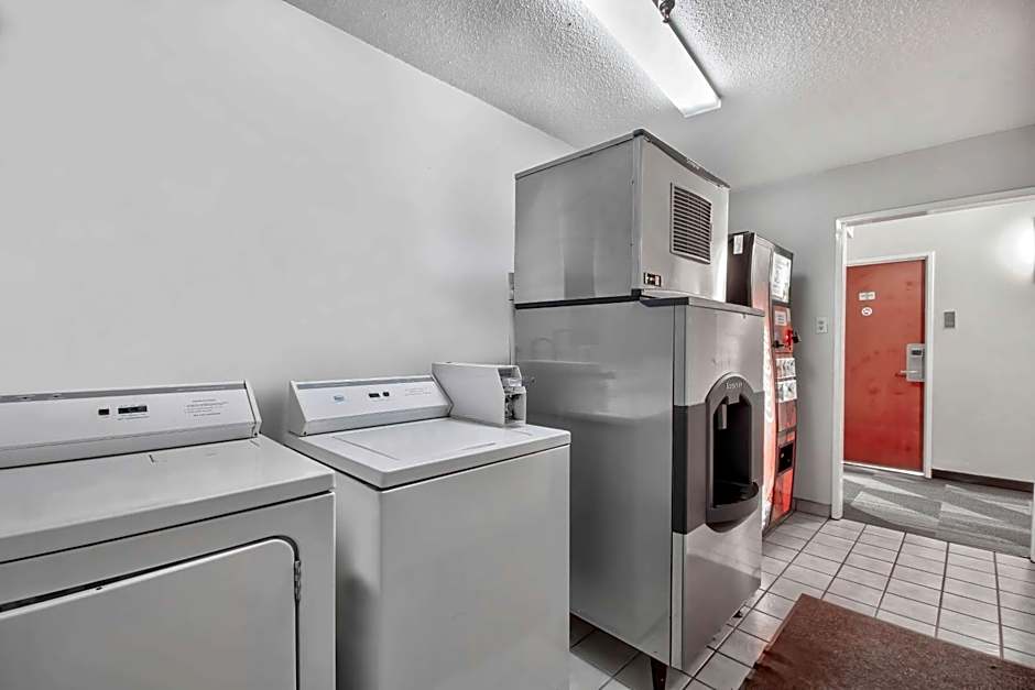 Motel 6-Abbeville, LA