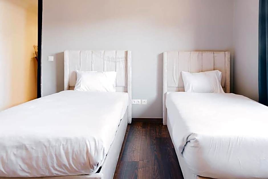 Mivida Emaar - Residence by Elegant Hospitality