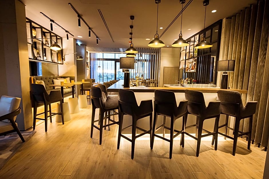 Centro Mada Amman by Rotana