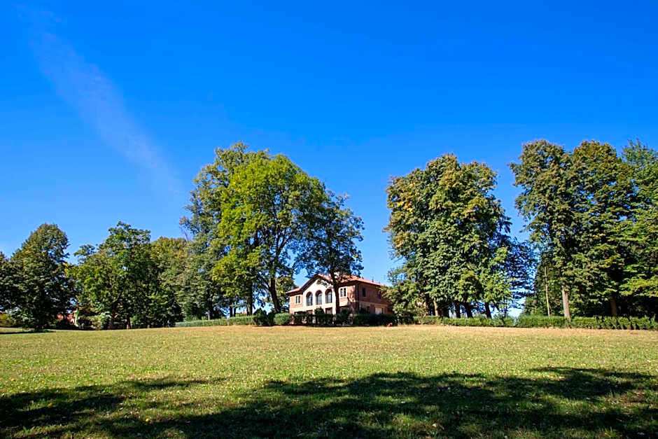 B&B e Ostello, Parco di Monza, CASCINA COSTA ALTA