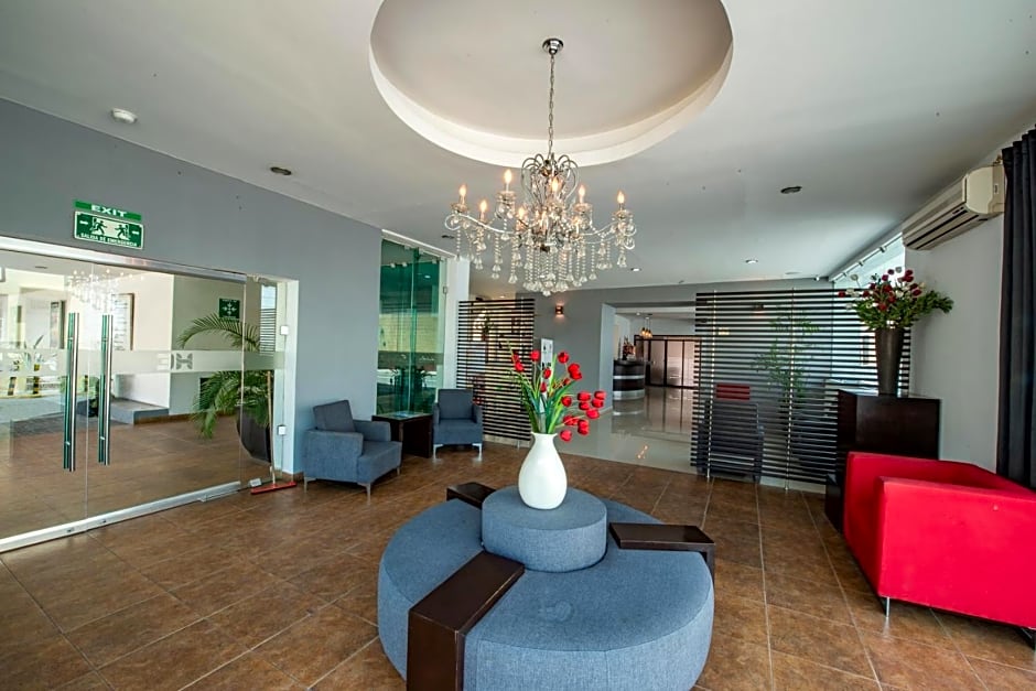 Hotel Embajadores