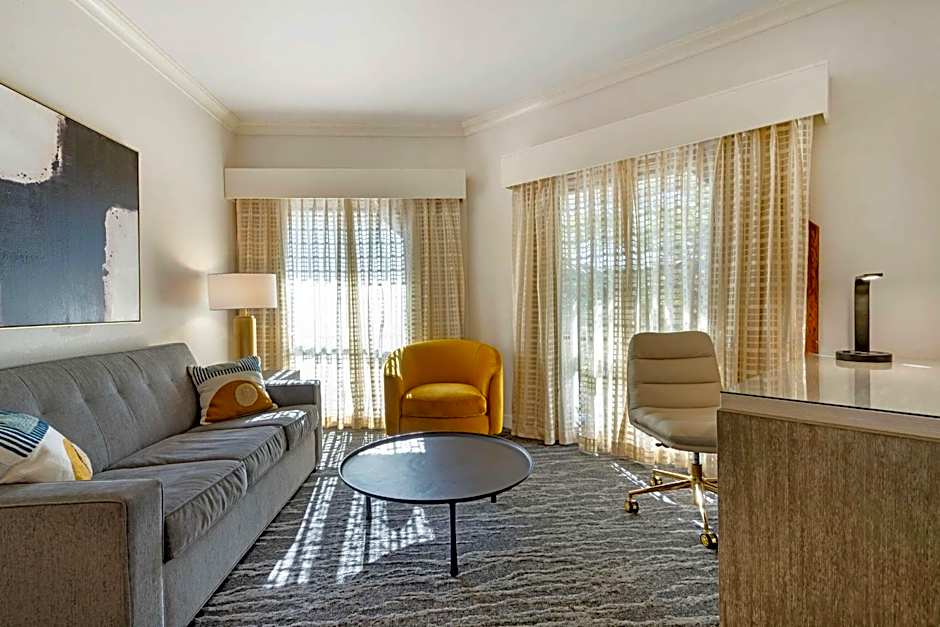 Best Western Plus Novato Oaks Inn